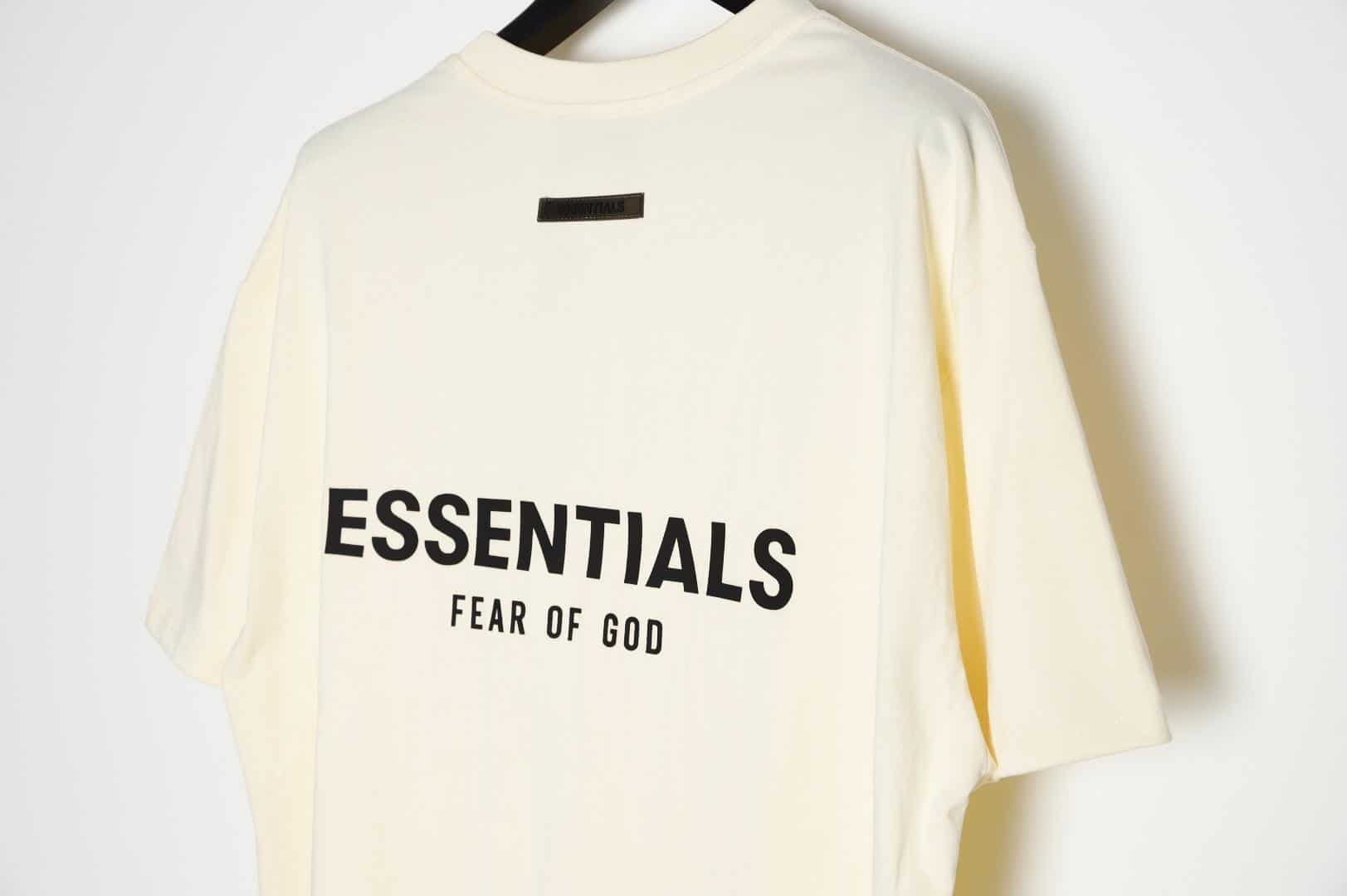 Essentials футболка