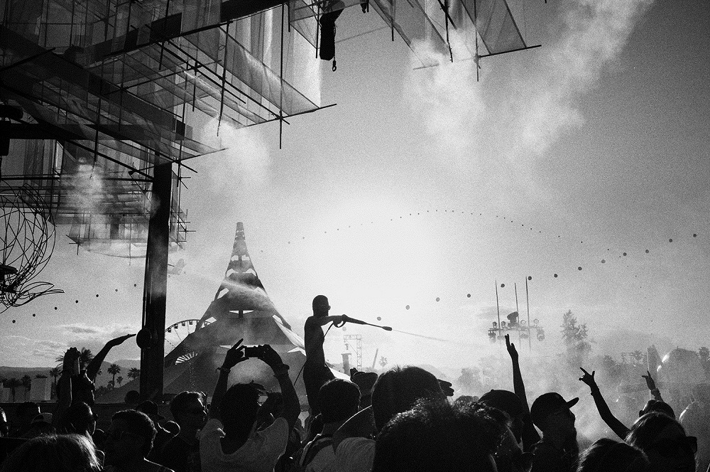 Ray Barbee: LET US ROAM - The Leica camera Blog