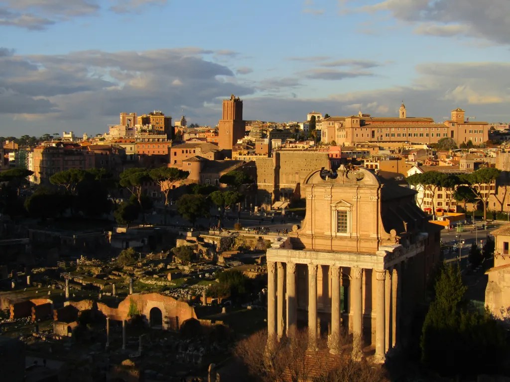 Best Times of the Year for a Trip to Italy: Seasonal Travel Tips