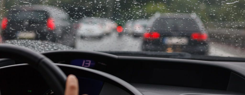 Free Gambar Di Musim Hujan Ini Bagian Terpenting Dalam Mobil Yang Membutuhkan Terbaru by Lampunghits.com