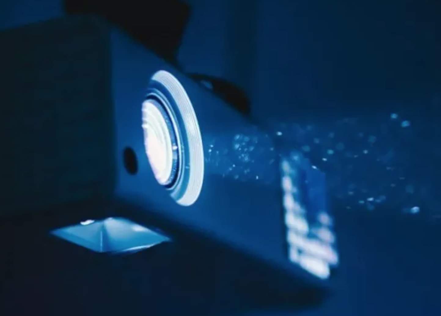 How do Home Projectors Dissipate heat in DayToDay Use