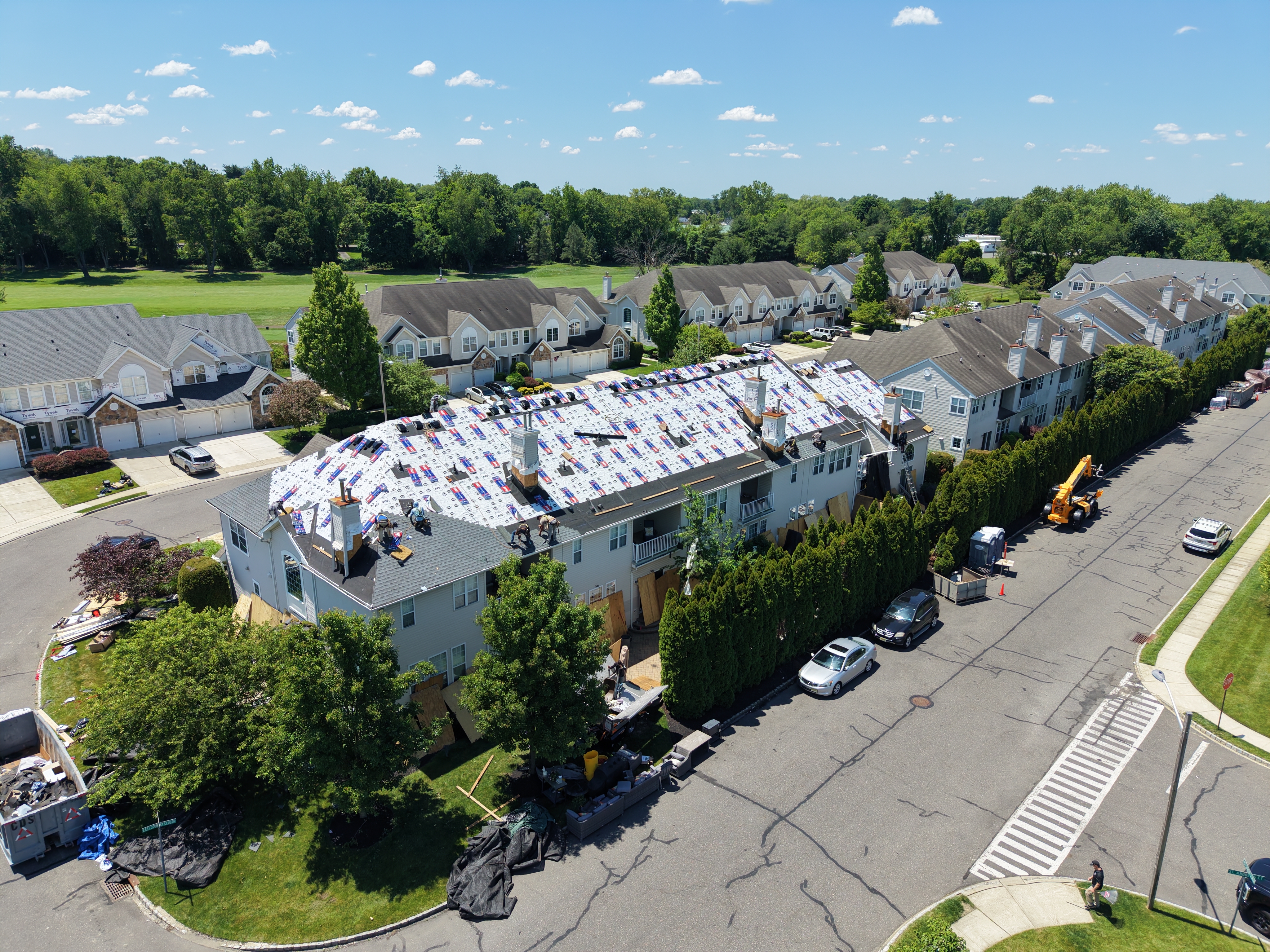 commercial roofing contractor