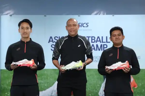 ASICS