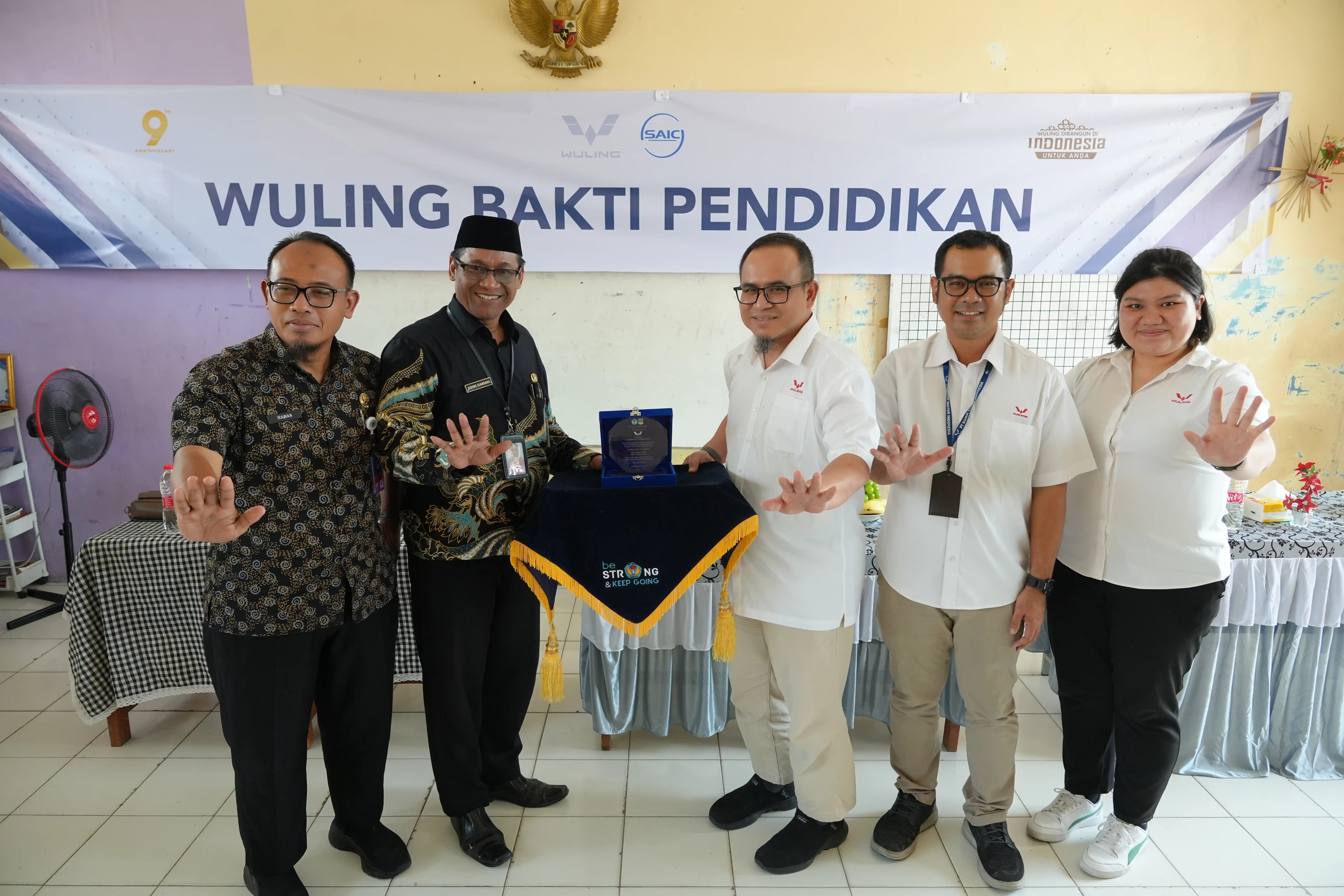 Wuling Peringati Hari Anak