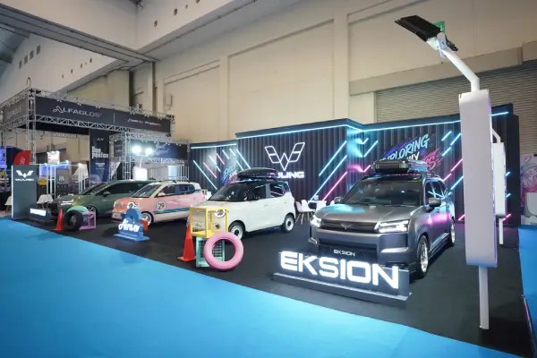 Wuling Tampilkan 4 Mobil