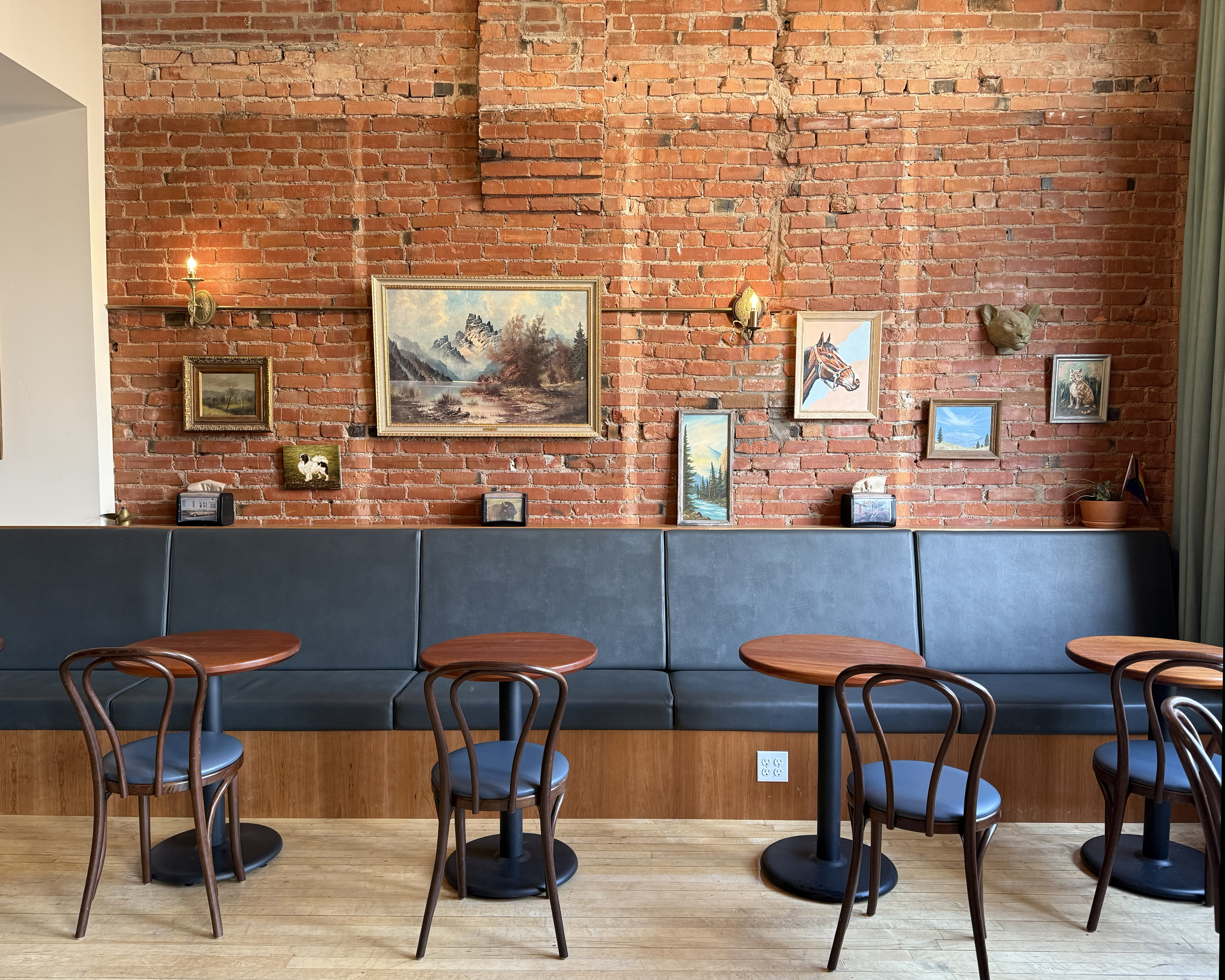 Cafe – Le Petit Bakehouse