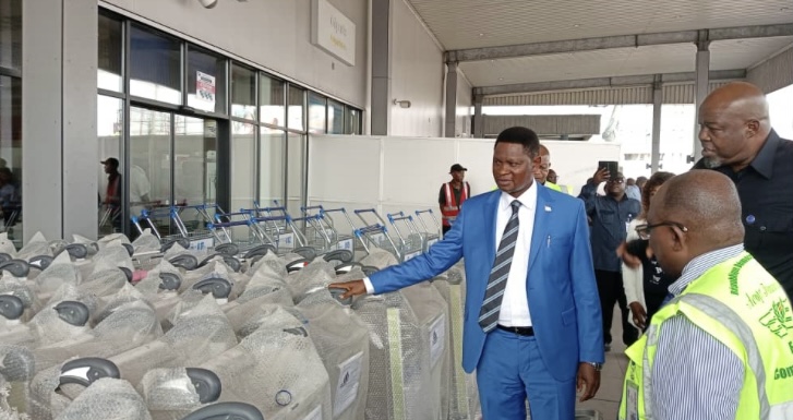 Amélioration des services à l&rsquo;Aéroport de N&rsquo;Djili : 1 000 Chariots pour les Aéroports régionaux
