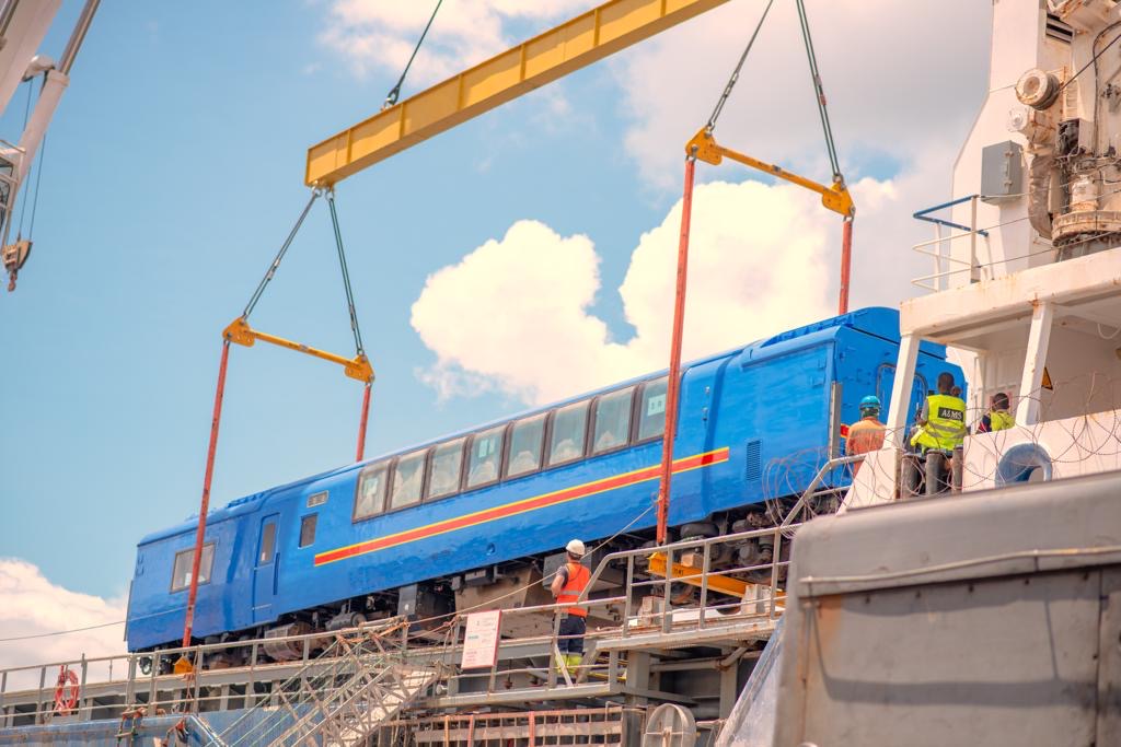 Réseau ferroviaire : l’État cherche des partenaires pour monter localement trains et wagons, dossiers attendus d’ici au 5 décembre 2025