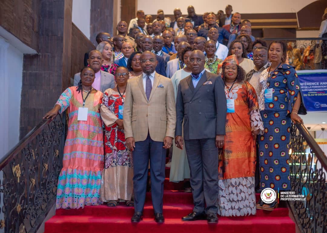 RDC : le ministère clôture la conférence 2025 sur la formation professionnelle avec 120 participants à Kinshasa