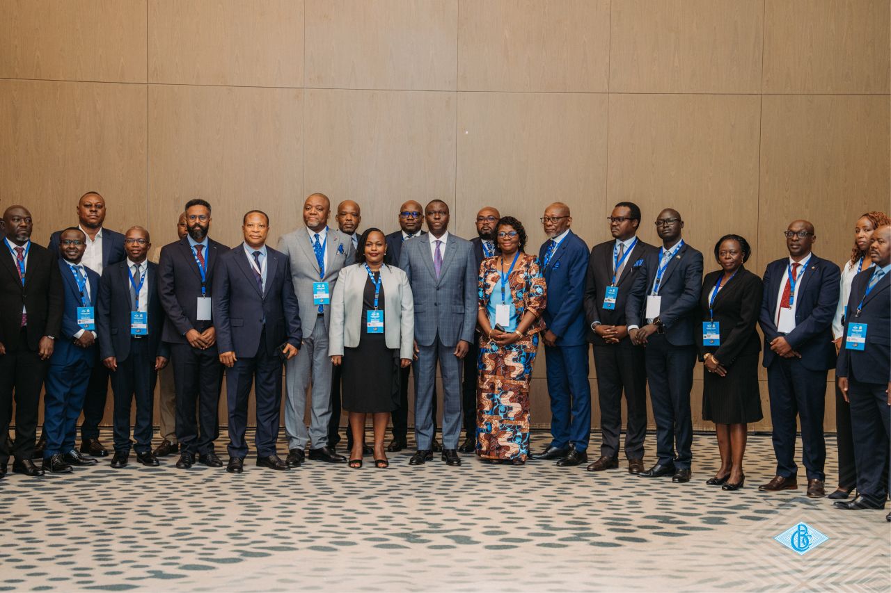 La Banque centrale du Congo se soumet à l’examen de ses pairs de l’EAC sur la gestion des risques