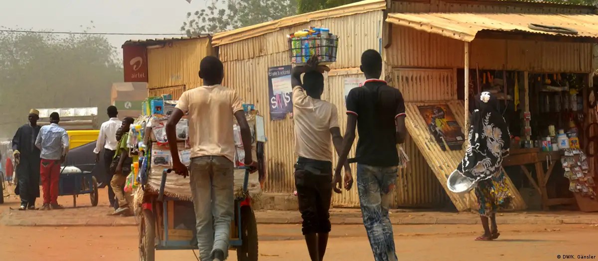 11 015 postes pour près de 55 000 dossiers : ce que le recrutement des enseignants révèle du marché du travail
