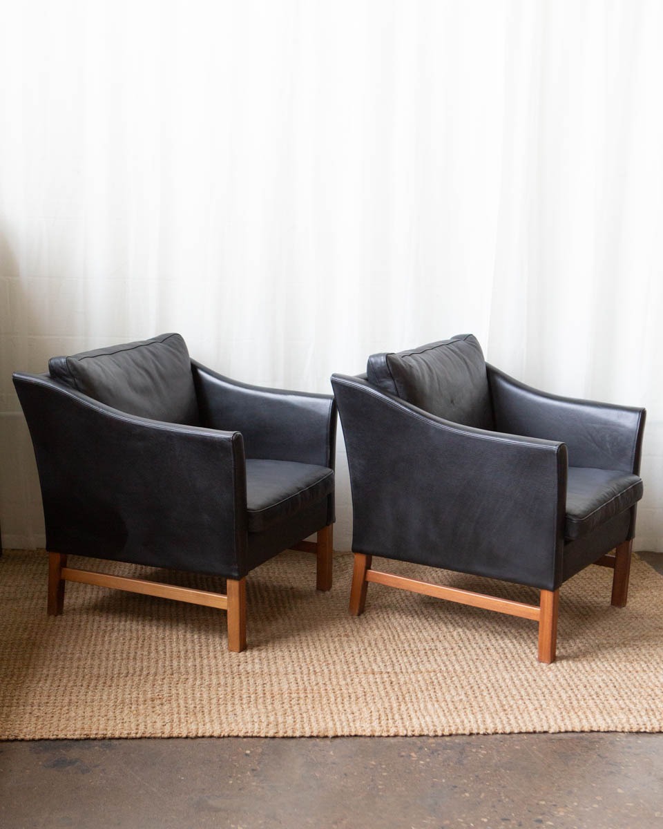 Skippers Møbler Leather Lounge Chairs - Image 2