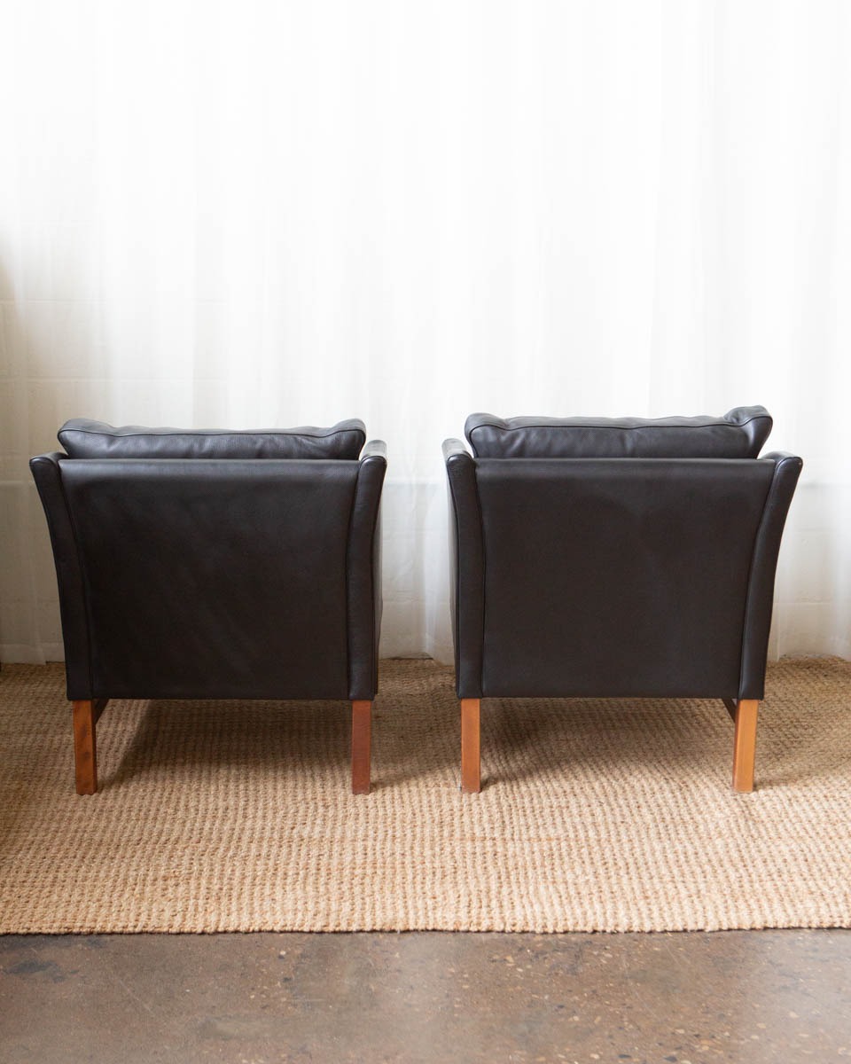 Skippers Møbler Leather Lounge Chairs - Image 6