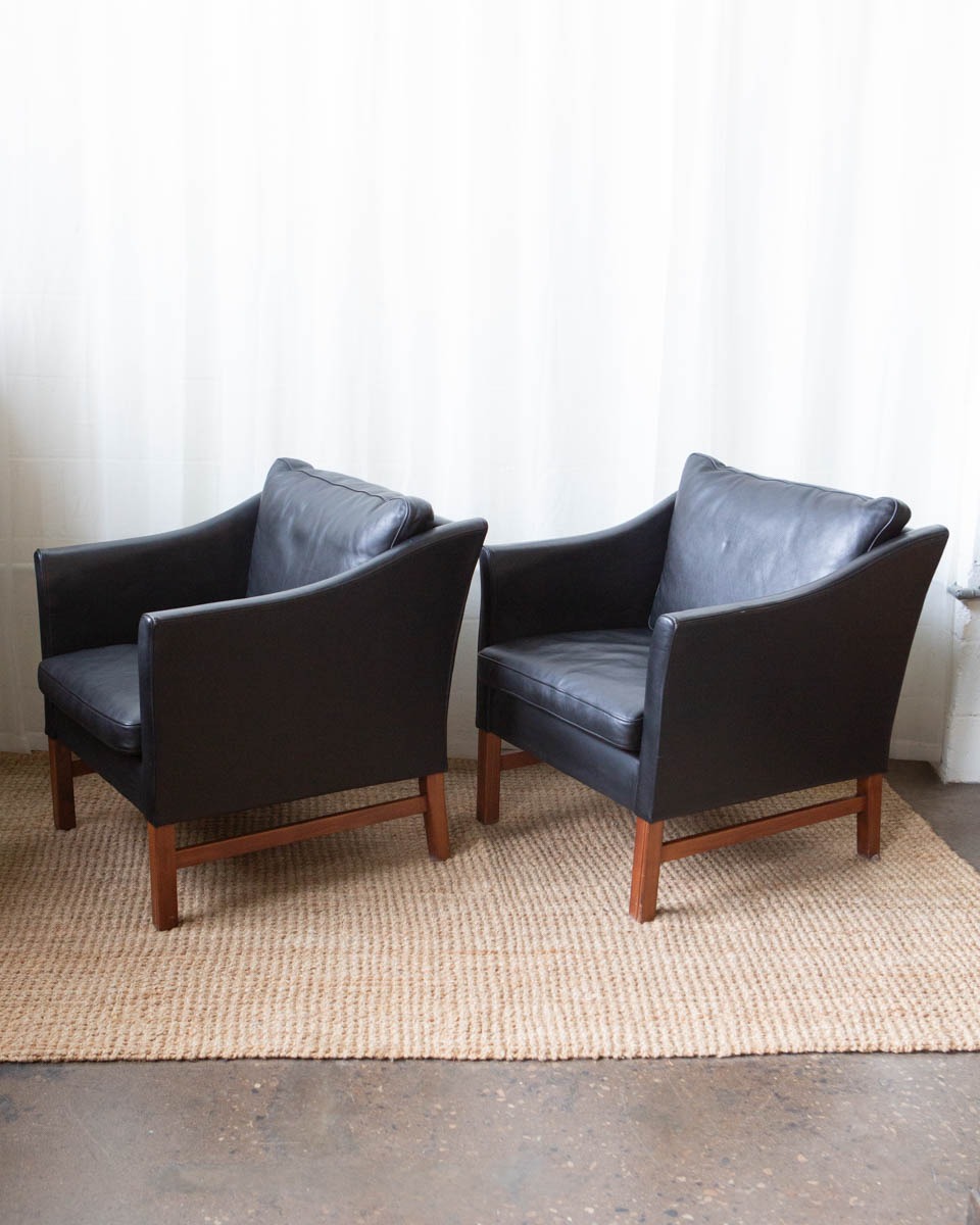 Skippers Møbler Leather Lounge Chairs - Image 8