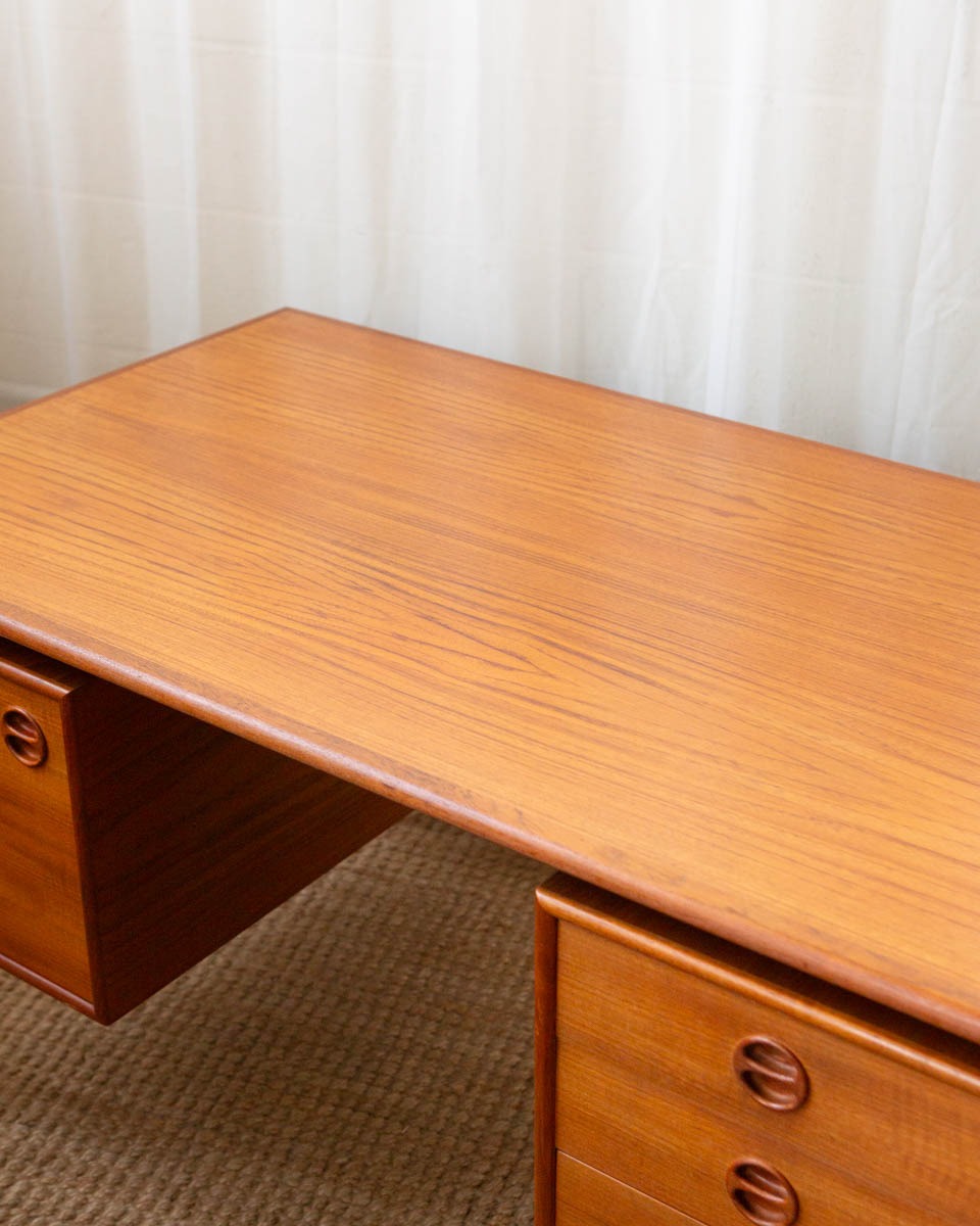 Arne Vodder Danish teak writing desk