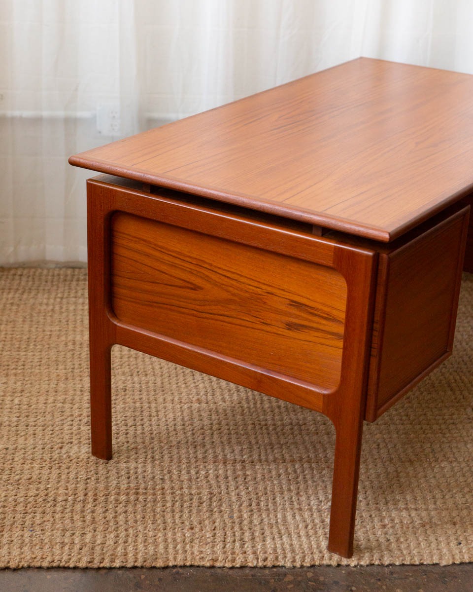 Arne Vodder Danish teak writing desk