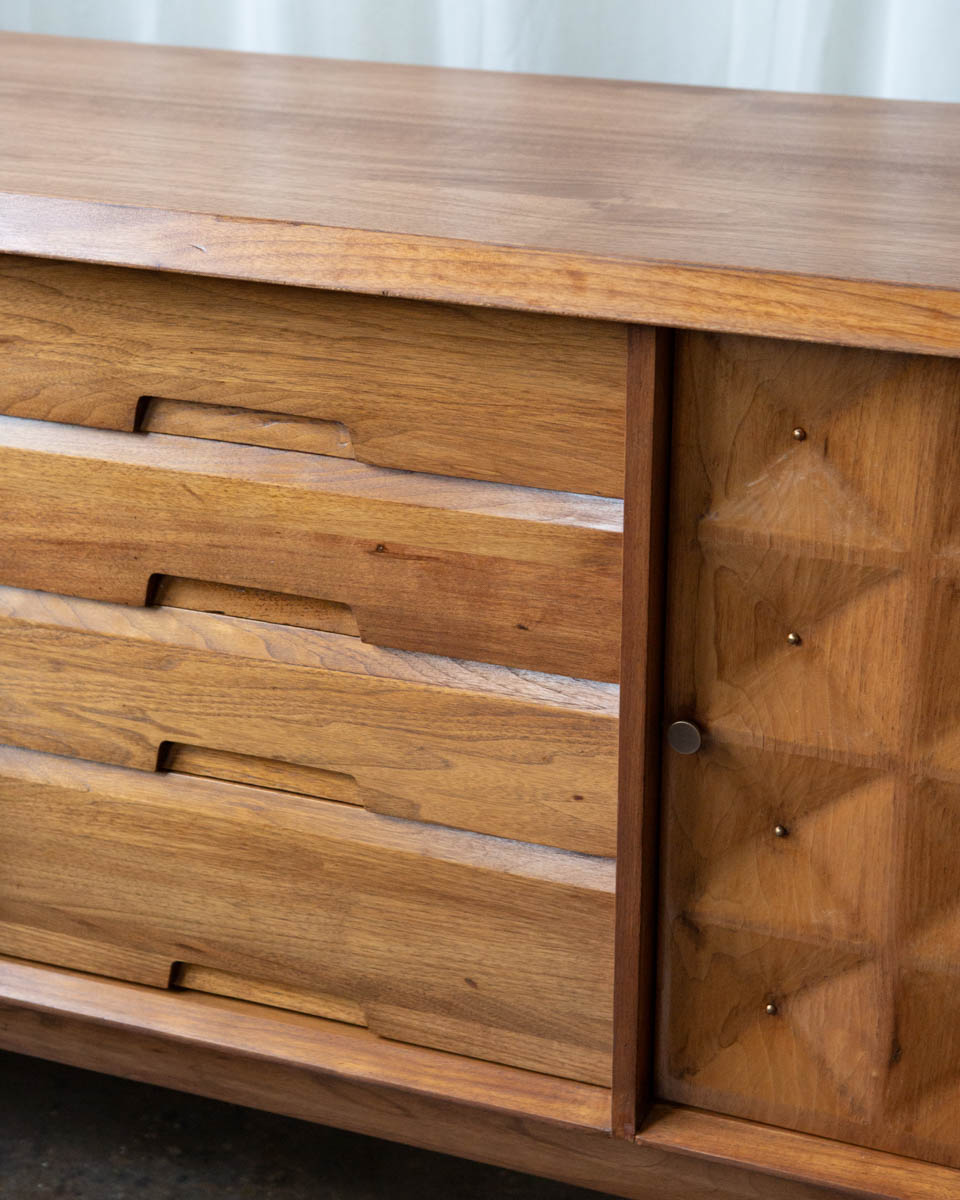 1950s Mid-Century Modern Sideboard Credenza
