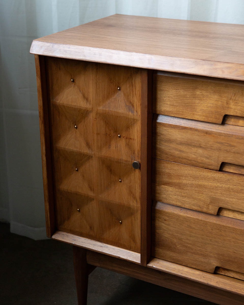 1950s Mid-Century Modern Sideboard Credenza
