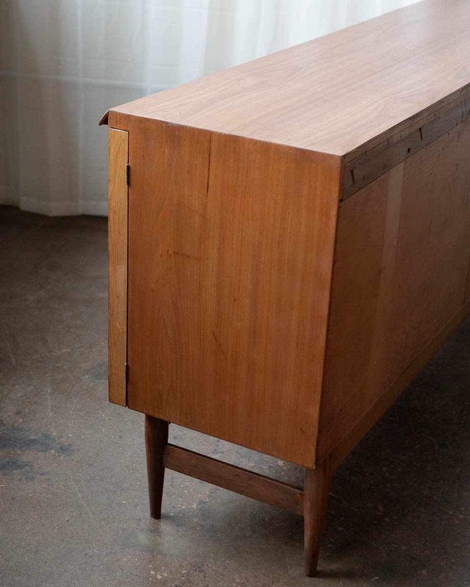 1950s Mid-Century Modern Sideboard Credenza