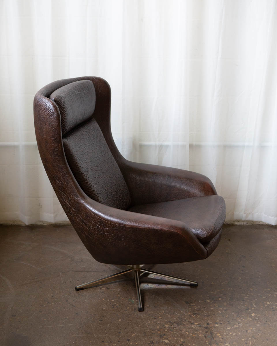 H.W. Klein for Bramin Leather Lounge Chai