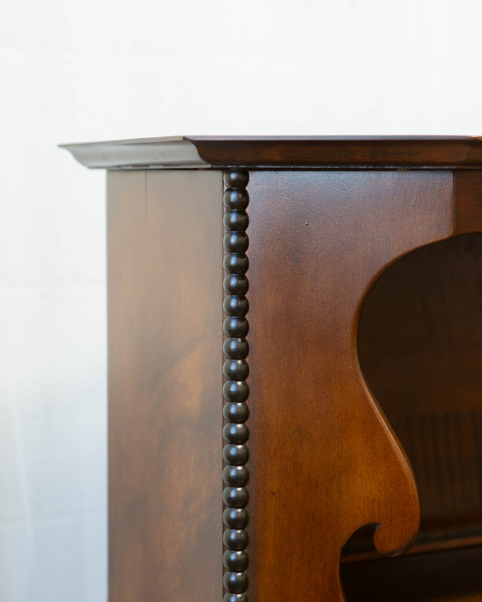 Vintage American Colonial Revival Hutch / Sideboard