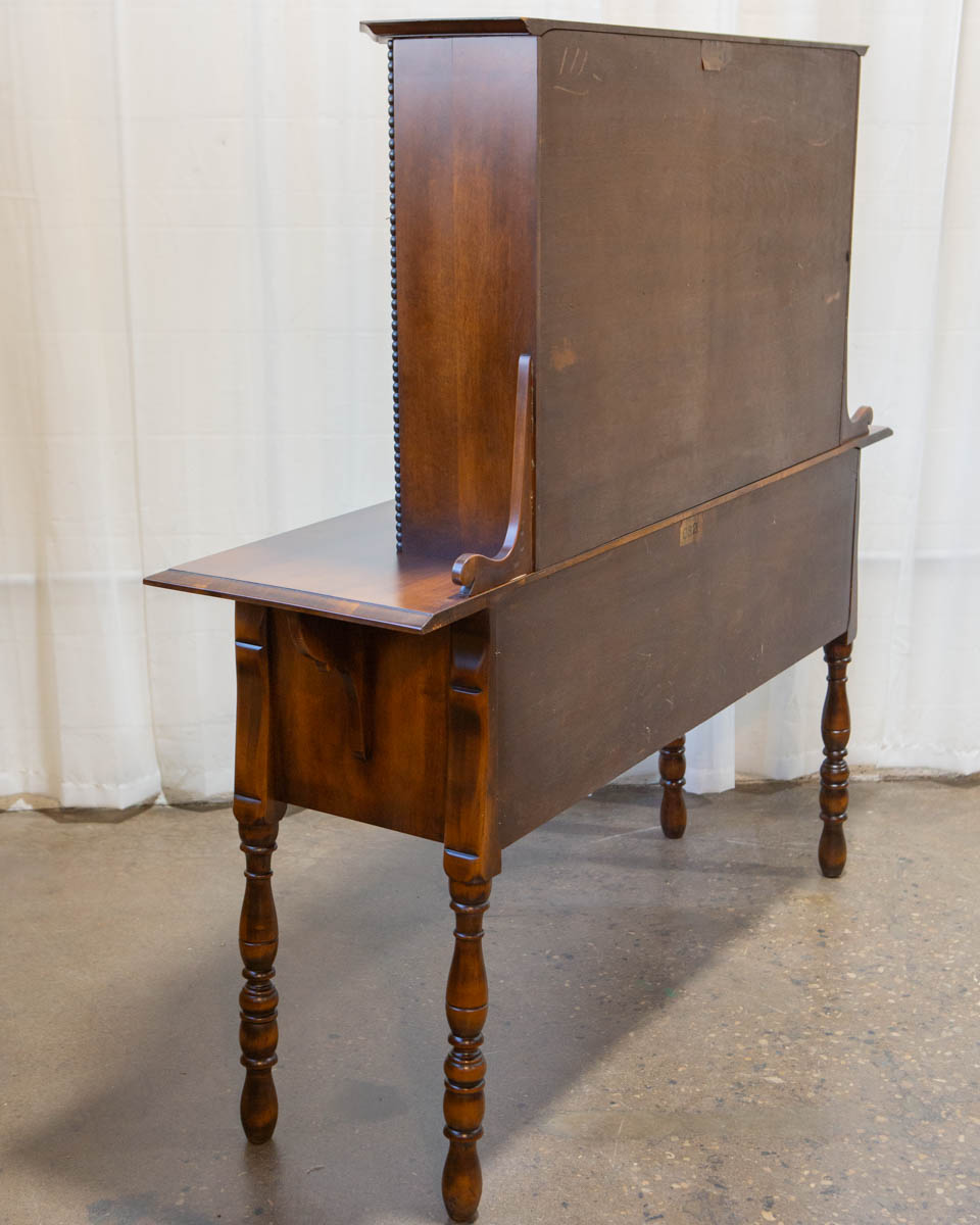 Vintage American Colonial Revival Hutch / Sideboard