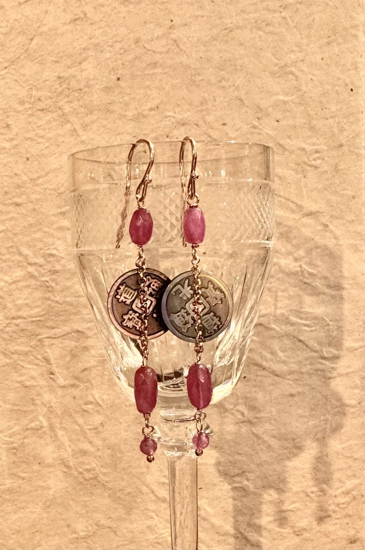 Orecchini in argento 925, bagno oro 18k rosato con madreperla e zaffiro (5LV473)