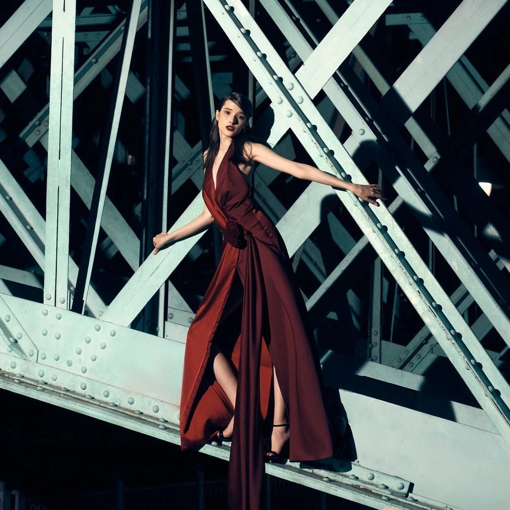 Các mẫu thiết kế của thương hiệu Mr Crazy & Lady Sexy nhằm đem đến sự thoải mái, đa dạng nhưng vẫn trang nhã và thanh lịch cho phụ nữ.