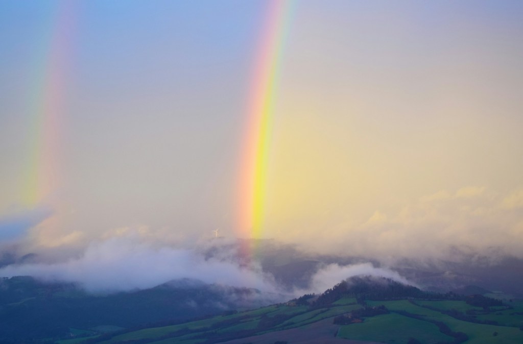 Spot a Rare Object Like Rainbow