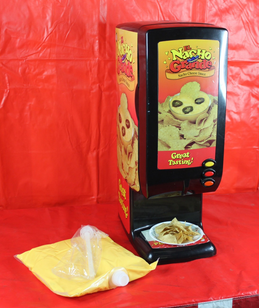 Nacho machine cheese dispenser
