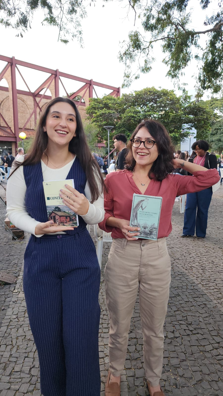 Lançamento de livros