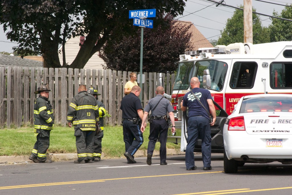 Nasty Rollover Crash on New Falls Road