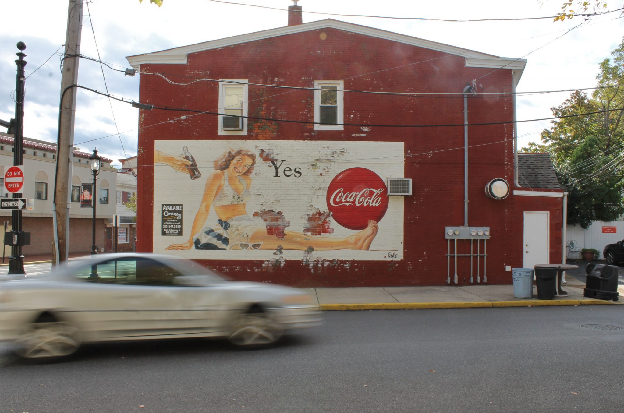 Iconic Coke Mural Returns To Historic Bristol - LevittownNow.com