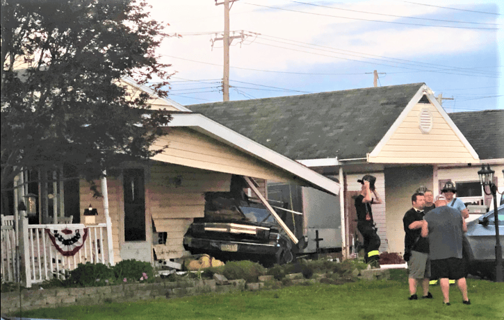 Classic Car Crashes Into Levittown Home - LevittownNow.com