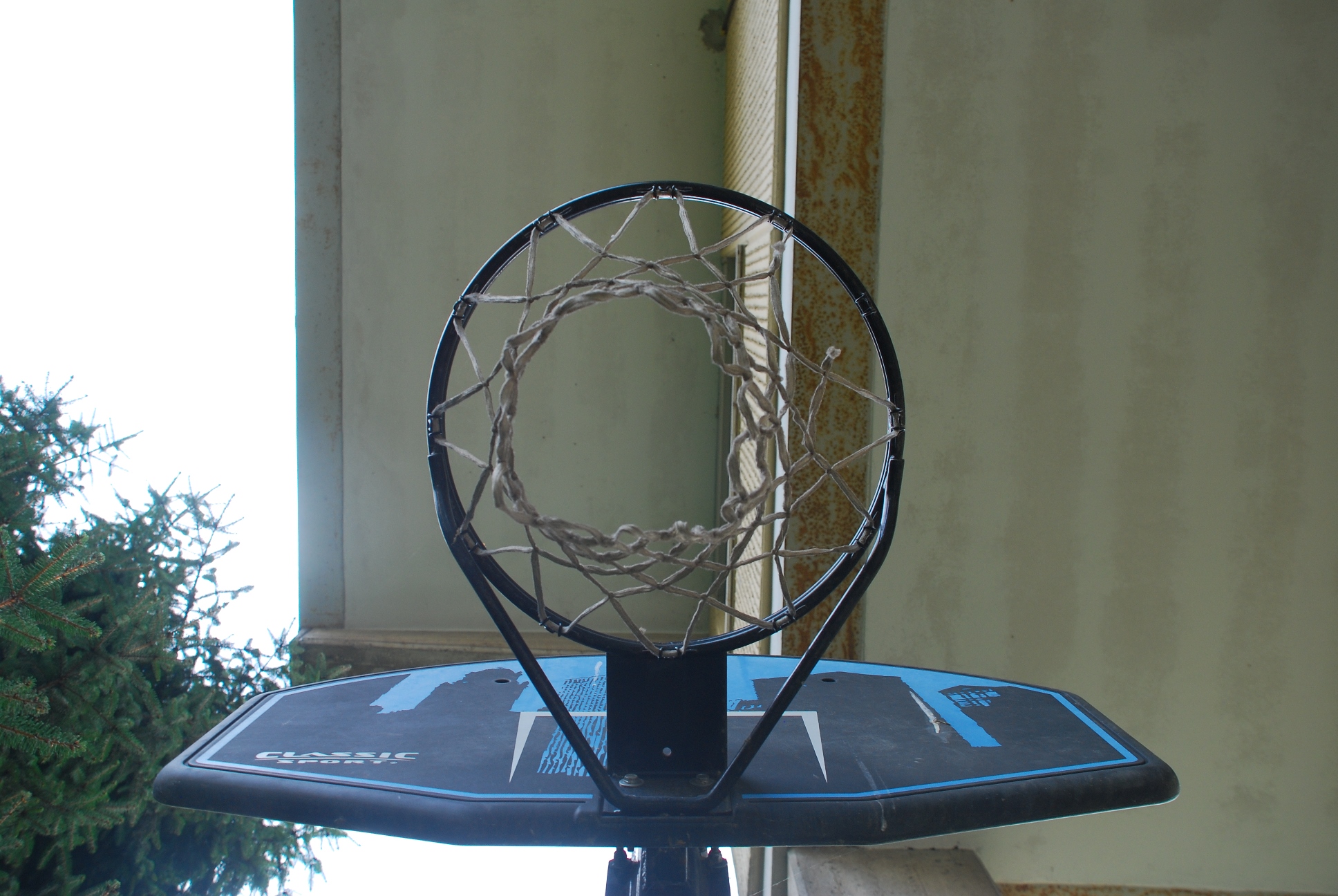 Se entra da qui non vale...