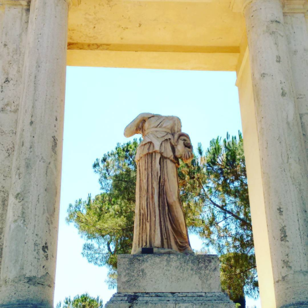 Don't loose your head.