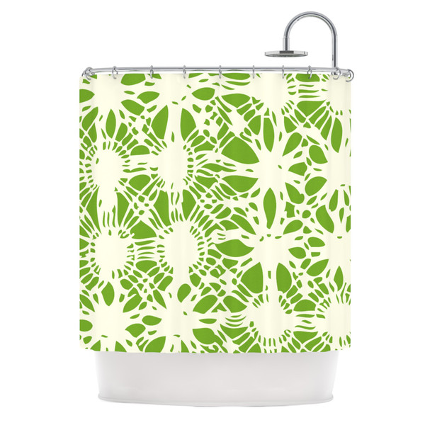 Shower curtain (drawnwork)