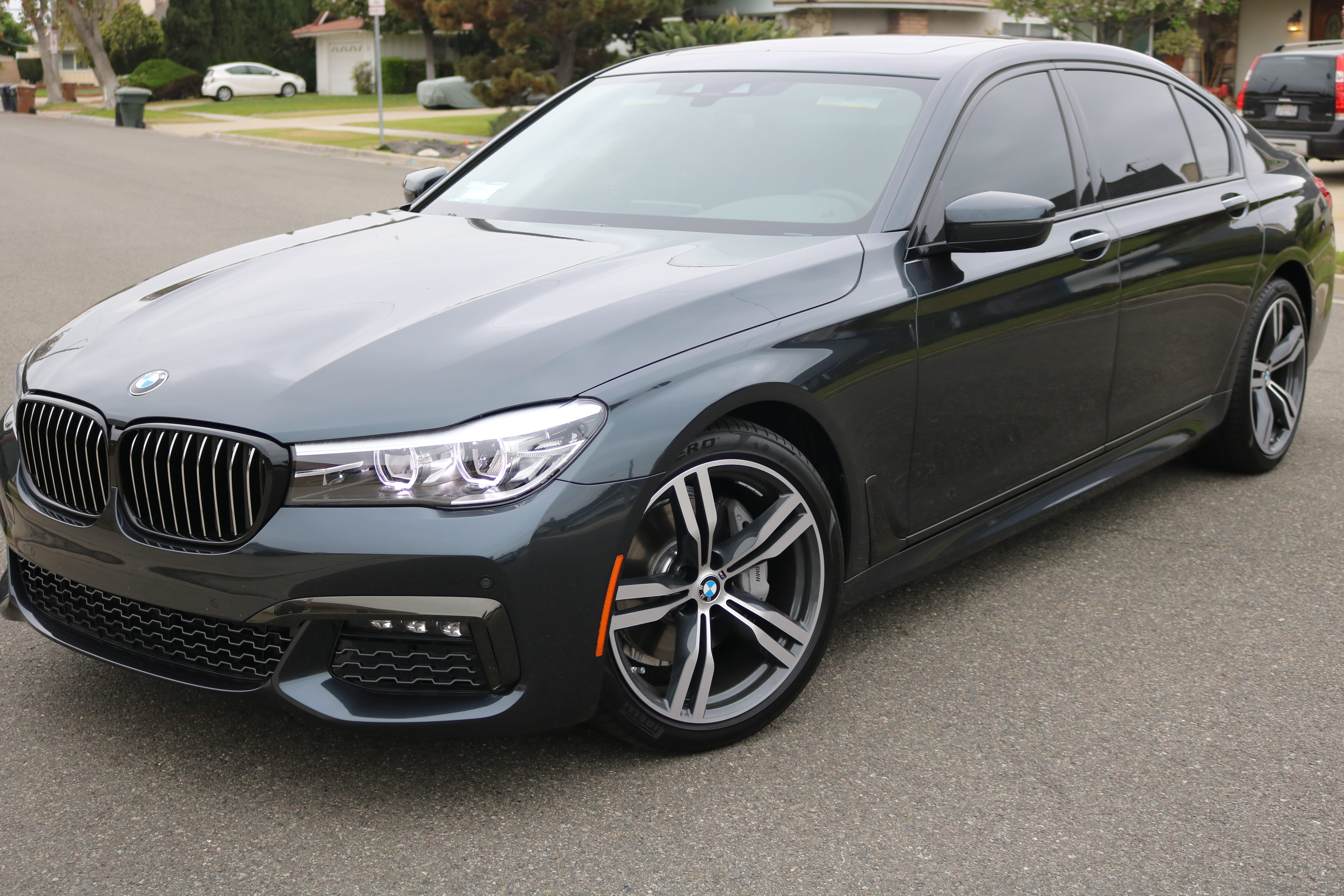 Signed: 2019 bmw 740i m-sport 36/12k $702/mo $2390das (ca)