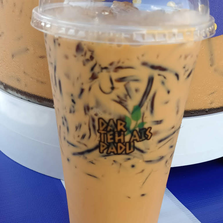 Hi guys, jangan lupa like, share, comment & subscribe video kami resepi air balang teh ais cincau bazaar ramadhan paling padukorang tahu . Dar Teh Ais Padu Bandar Tasik Puteri Cafe In Bandar Tasik Puteri