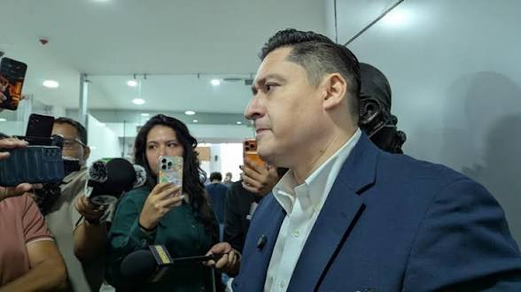 NO NOS VAN A CALLAR”: CHÁVEZ ARREMETE CONTRA “LEY DE MEMES”