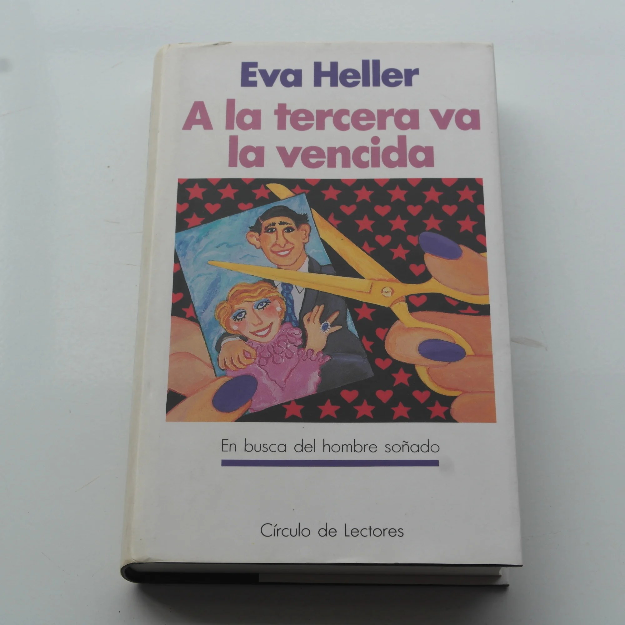 A la tercera va la vencida
