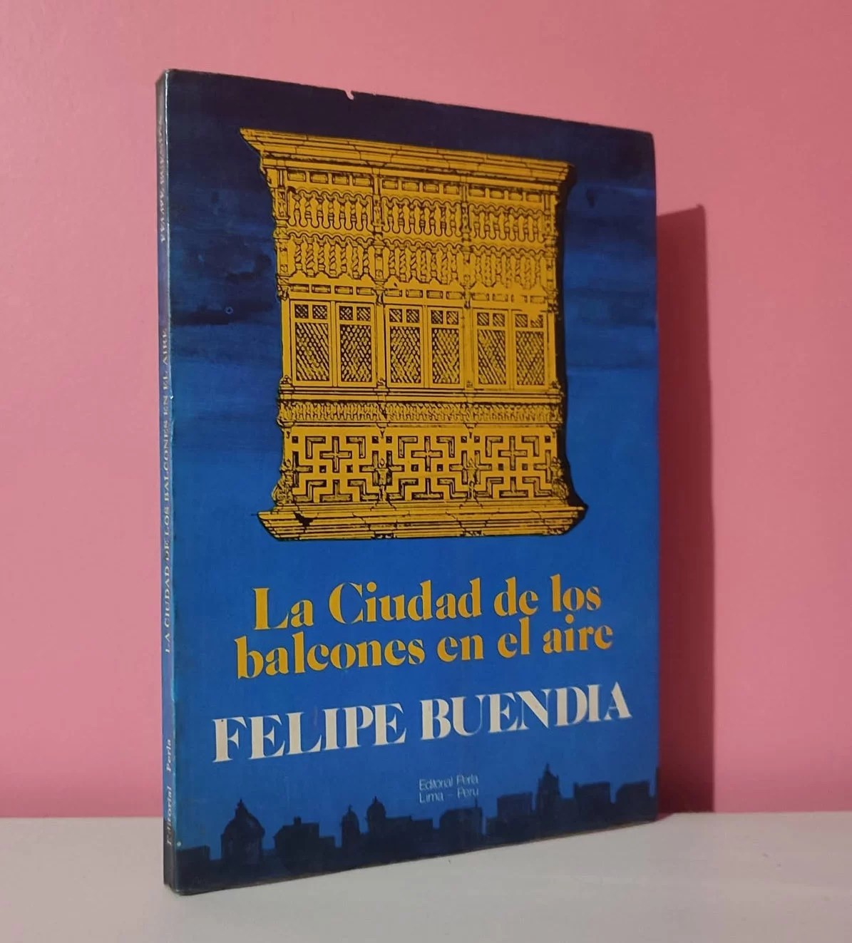 La ciudad de los balcones en el aire