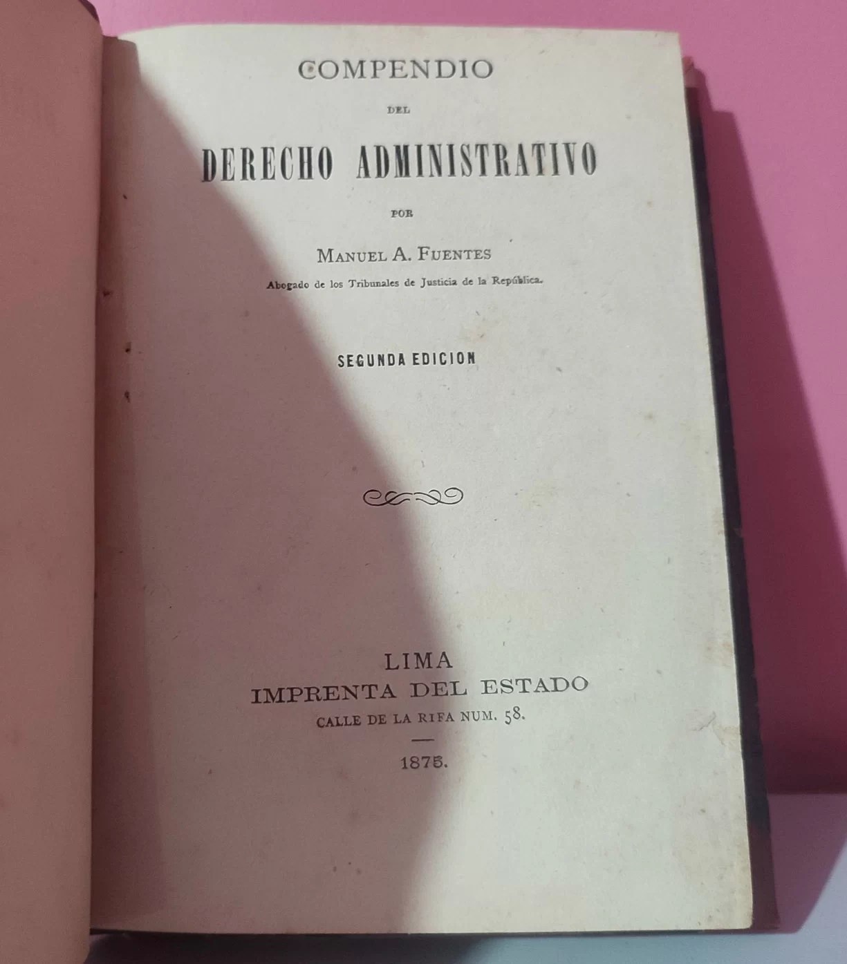 Compendio de derecho administrativo