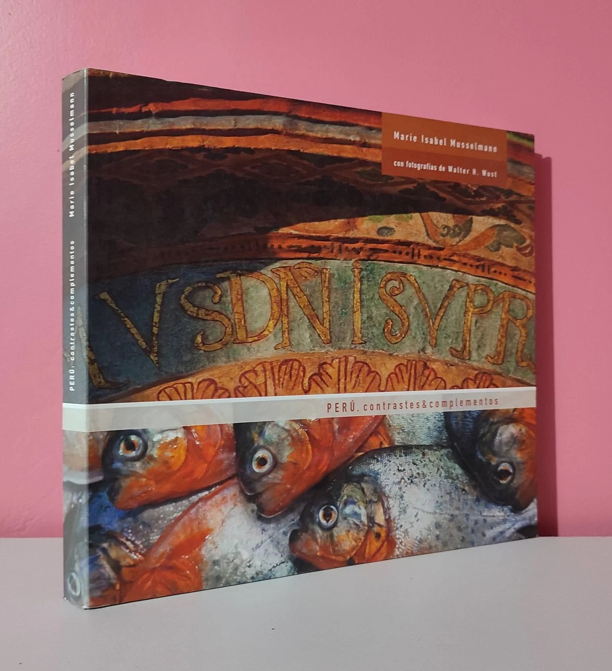 Perú. Contrastes & Complementos