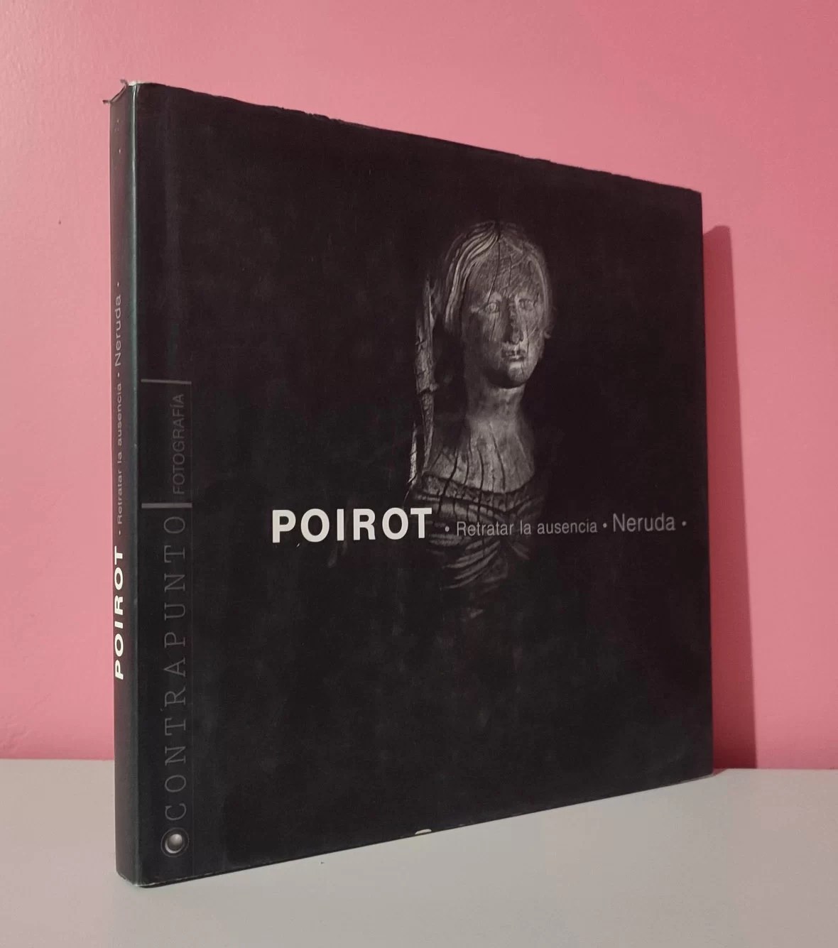 Poirot / retratar la ausencia / Neruda