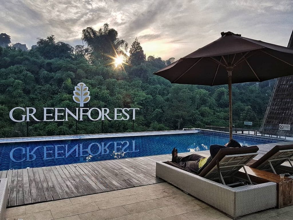 Hotel di bandung yang bagus 9 hotel bernuansa hutan alam