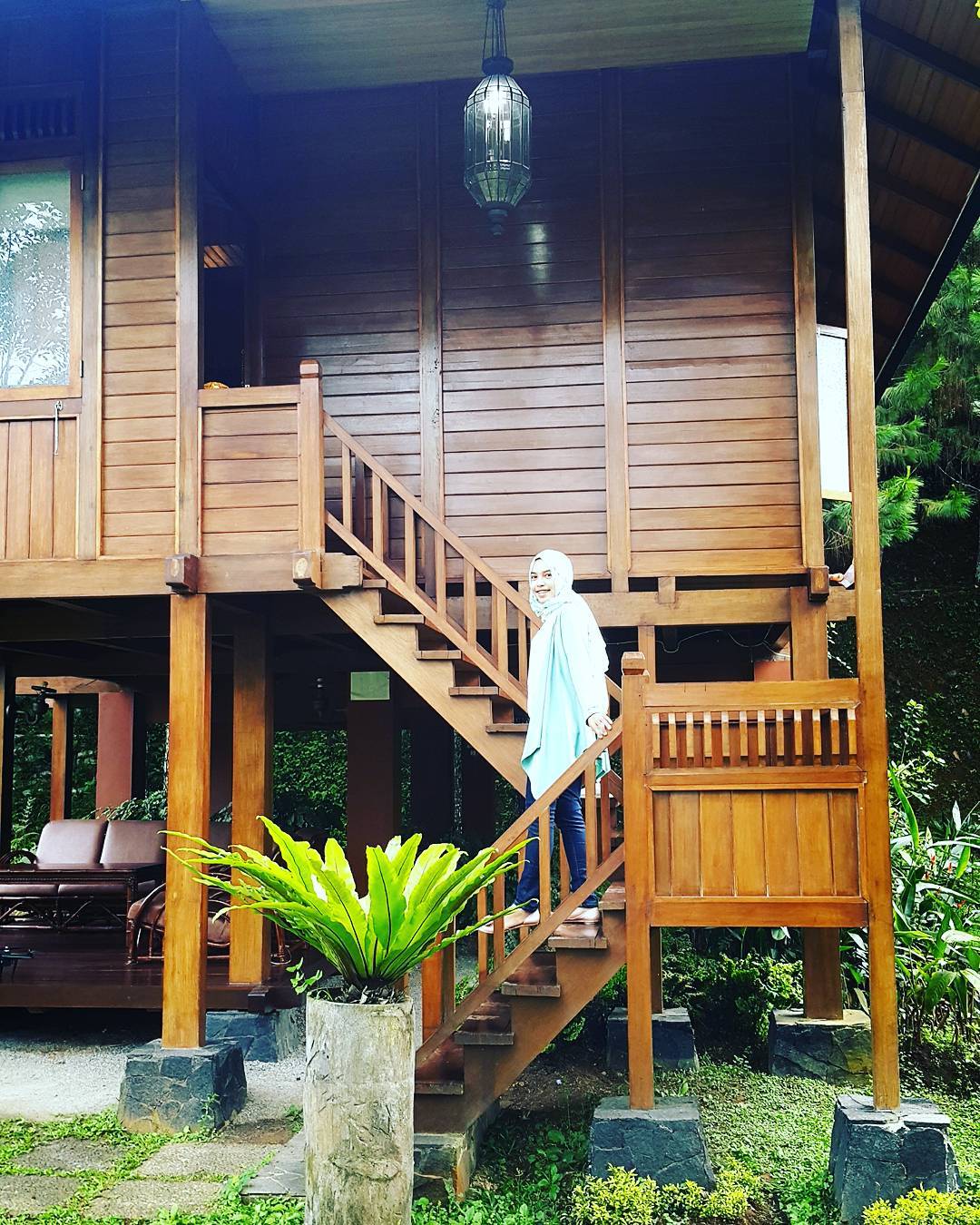 Hotel di bandung yang bagus 9 hotel bernuansa hutan alam
