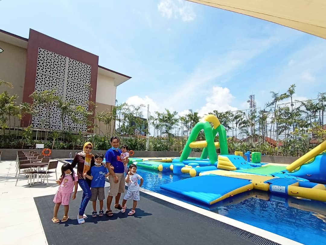 Eastparc hotel jogja, dengan fasilitas lengkap kolam renang dan gym