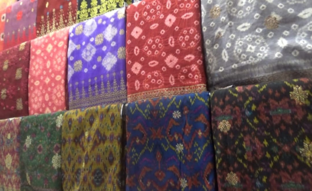 Keindahan dan Kemewahan Kain Songket Khas Palembang - liburasik.com