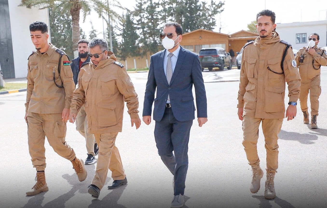 Tuberculosis Crisis: Al-Sayeh's Urgent Warning for Migrant Shelters (2026)